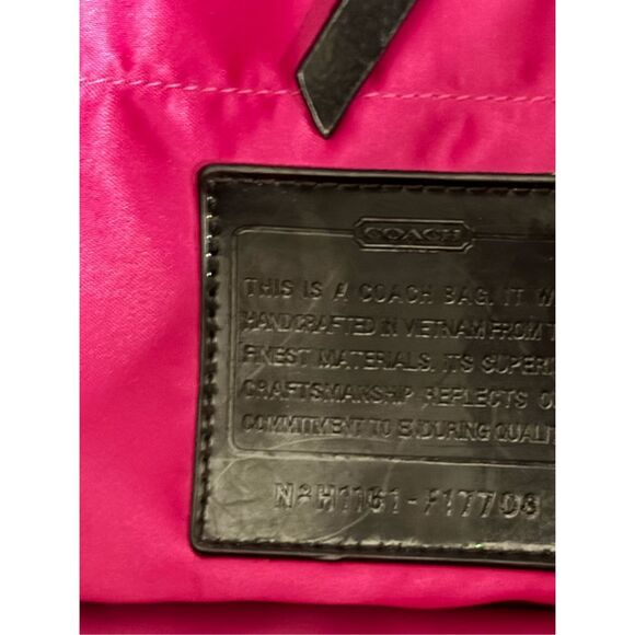 Coach Womens Signature C Poppy Plaid Tartan Glitter Shoulder Tote Bag Black Pink - Picture 2 of 6